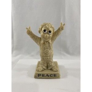 Vintage R&W Berries Co’s 1970 PEACE Hippie Figurine Made in USA #3